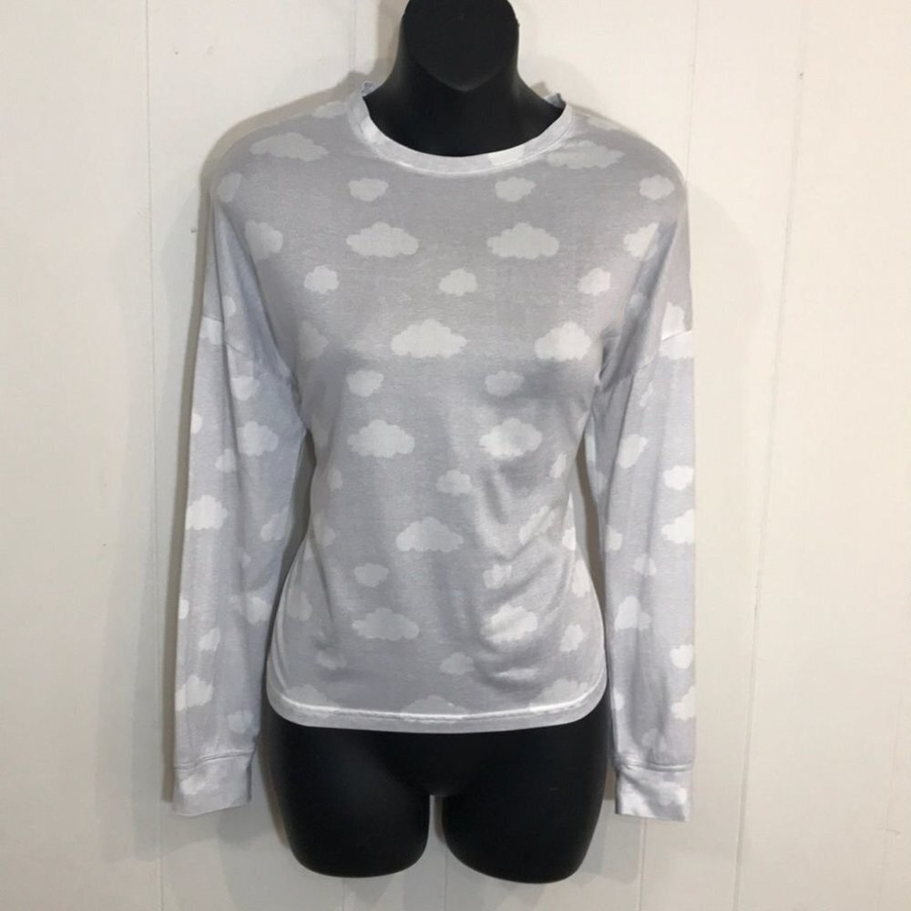 miiyu Twik Lounge Shirt Light Grey Clouds Size Small